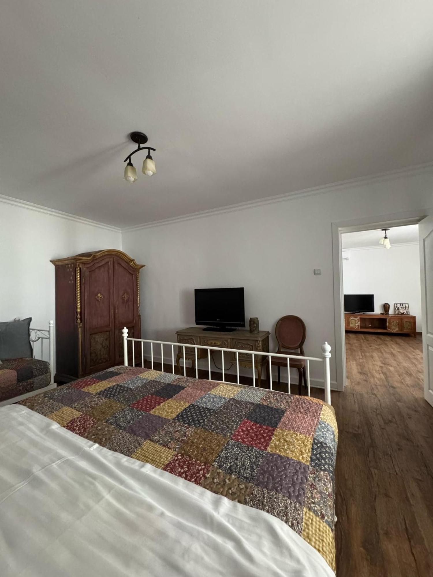 Vila Speranta Pleşcoi Exteriör bild